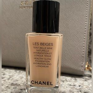 Chanel Les Beiges in B10